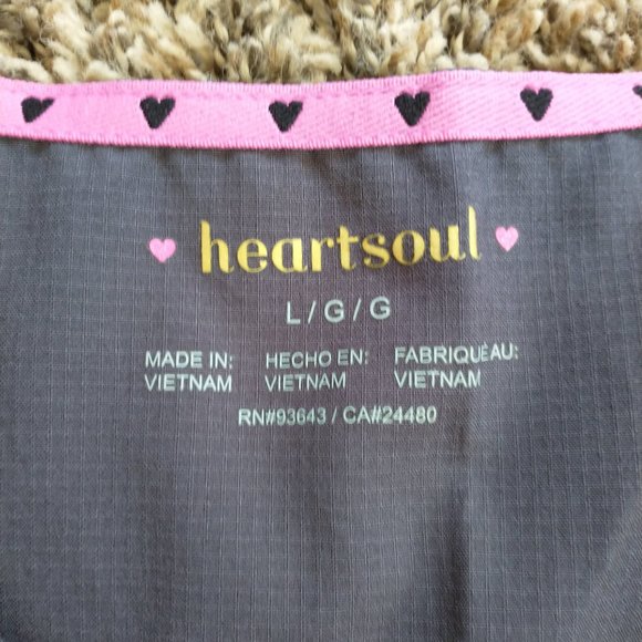 3 Scrub Tops 2 large/1 med - Picture 2 of 6